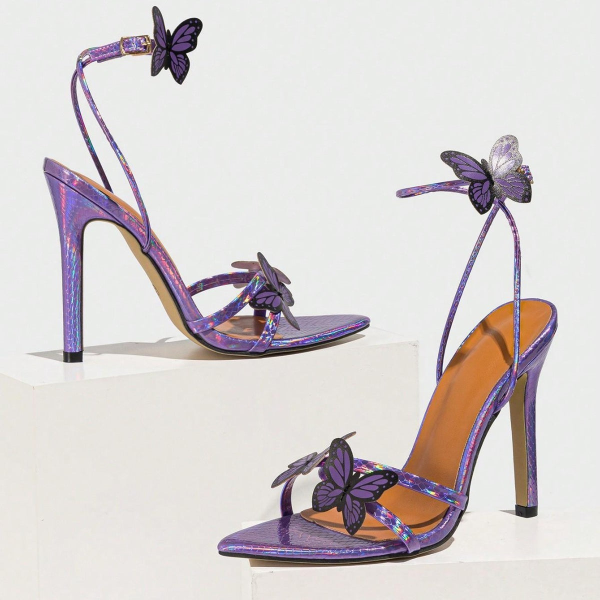 Women's Pointed-toe Three-dimensional Butterfly Heel Sandals